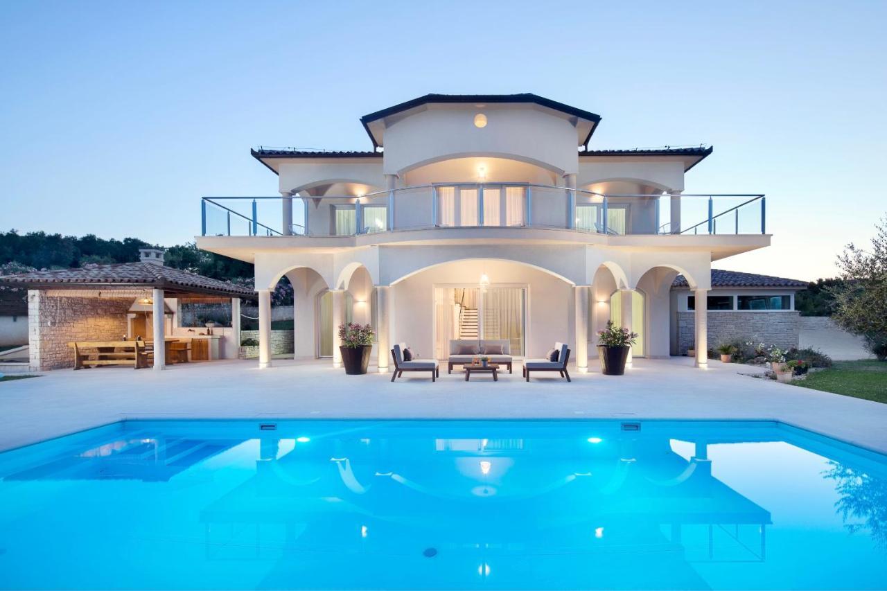 Luxury Panorama Vila With Amazing Seaview In Gondolici 7 Km From Rabac Labin  Eksteriør billede