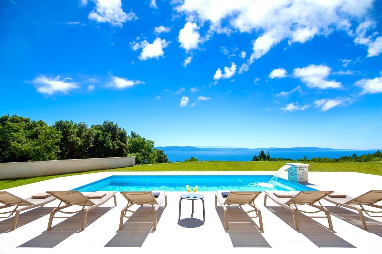 Luxury Panorama Vila With Amazing Seaview In Gondolici 7 Km From Rabac Labin  Eksteriør billede