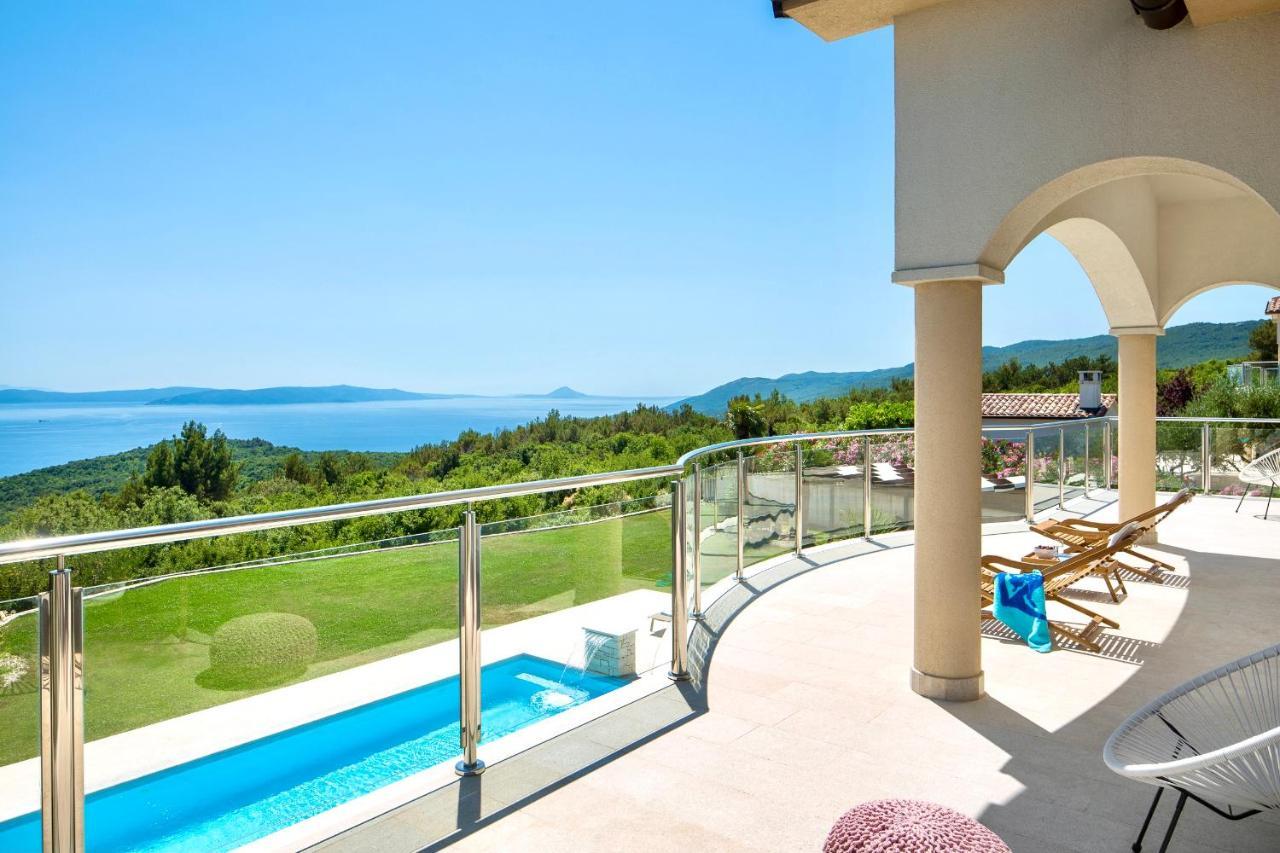 Luxury Panorama Vila With Amazing Seaview In Gondolici 7 Km From Rabac Labin  Eksteriør billede