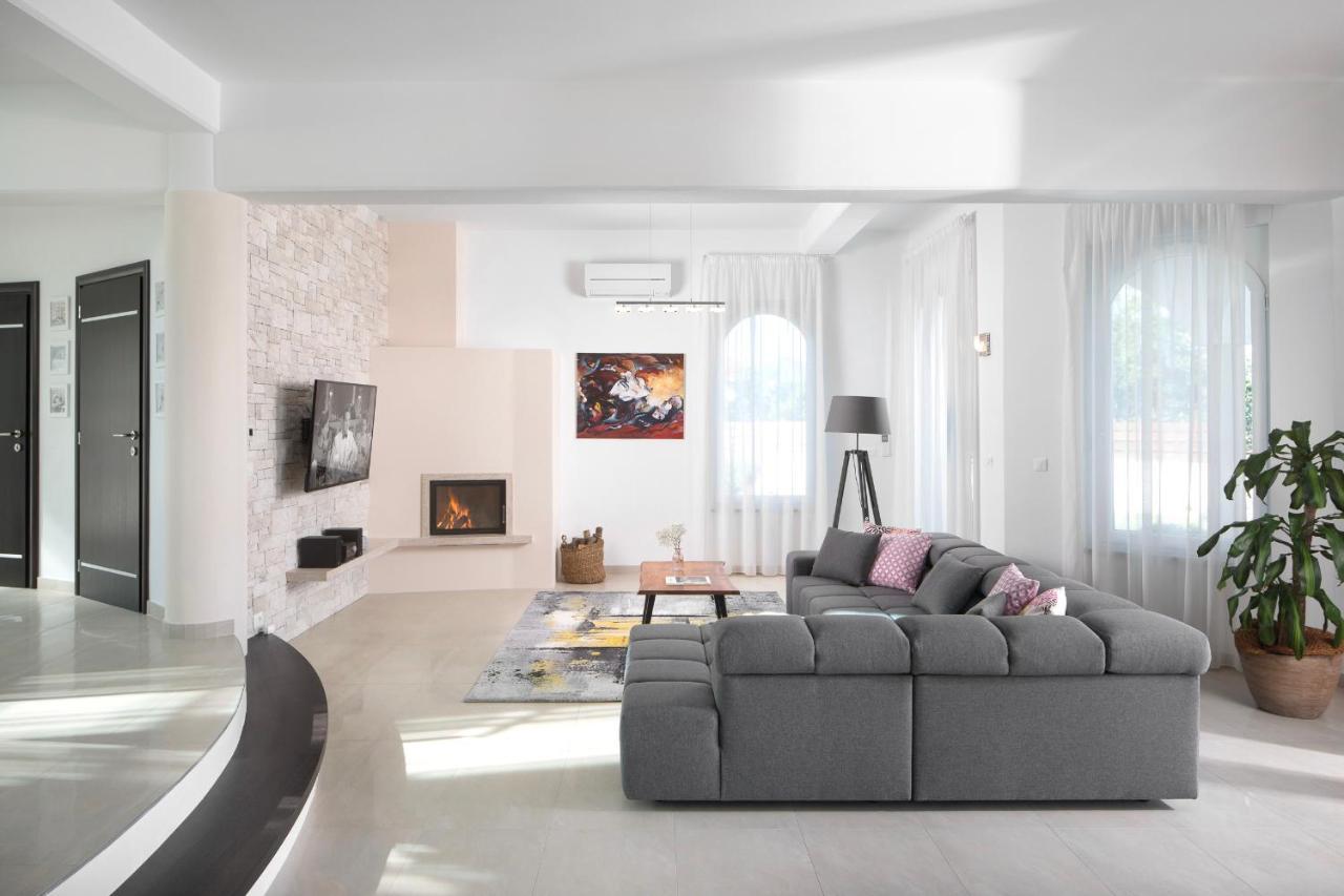 Luxury Panorama Vila With Amazing Seaview In Gondolici 7 Km From Rabac Labin  Eksteriør billede