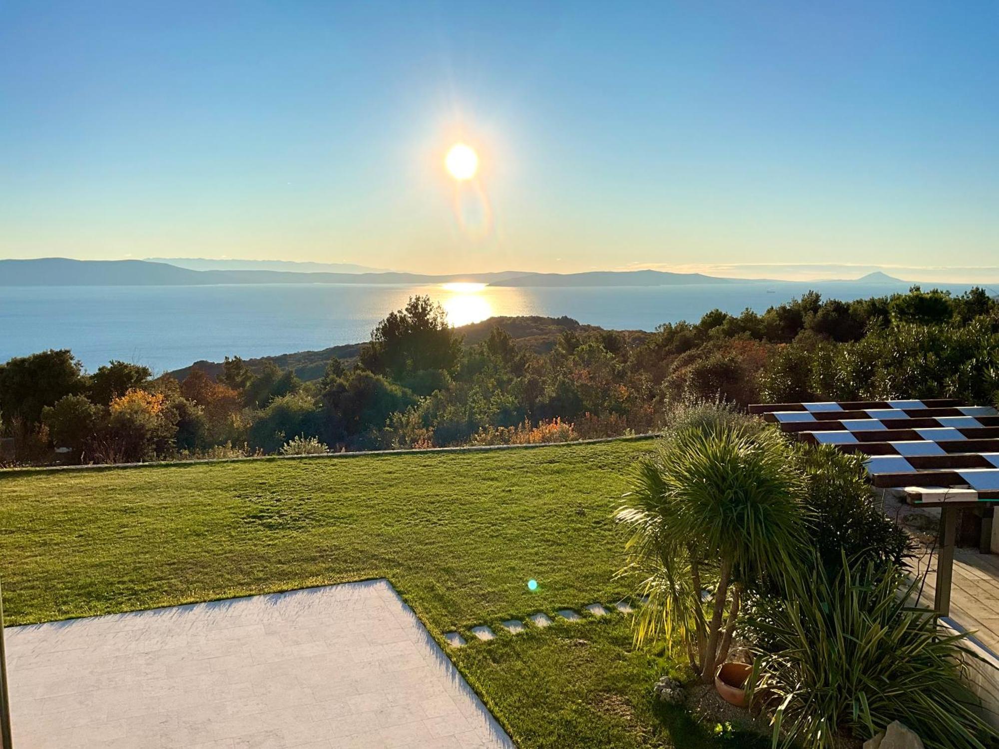 Luxury Panorama Vila With Amazing Seaview In Gondolici 7 Km From Rabac Labin  Eksteriør billede
